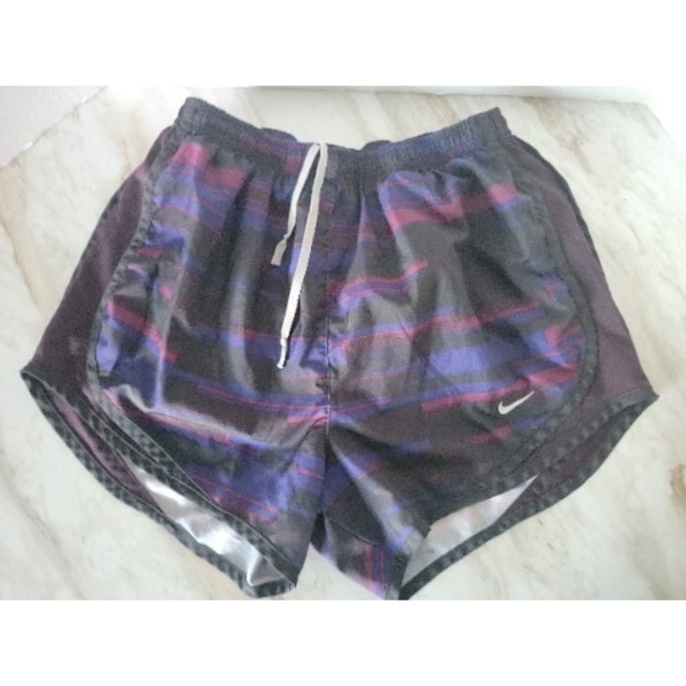 Nike dri fit shorts women small black Purple Maroon With Purple Mesh Sides